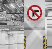 Muursticker verboden rechtsaf slaan Muursticker verboden rechtsaf slaan