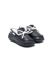 Emporio Armani Kids chaussures pré-marche à détail de nœud - Bleu