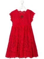 Dolce & Gabbana Kids robe en dentelle fleurie à détail de fleur en cristal - Rouge - thumbnail