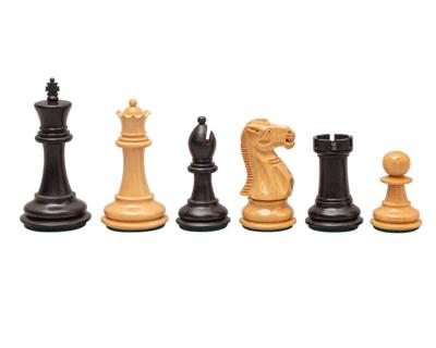 De Warwick Serie 8 cm Eboniseerde Schaakstukken