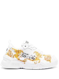 Versace Jeans Couture baskets à logo imprimé - Blanc