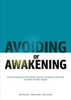 Avoiding or Awakening - Milo Scheeren - ebook