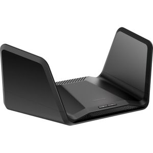 Nighthawk RAXE300 Router