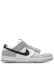 Nike baskets Dunk Low SE "Lottery Pack - Grey" - Gris