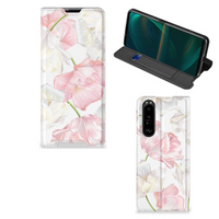 Sony Xperia 5 III Smart Cover Lovely Flowers