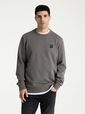 CHASIN' Sweaters Toby