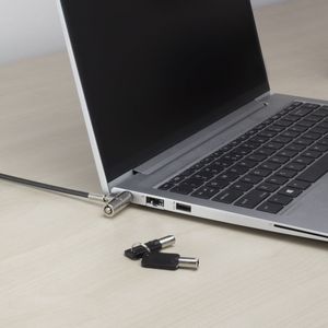 ACT Connectivity Nano laptopslot met sleutels diefstalbeveiliging 2 meter