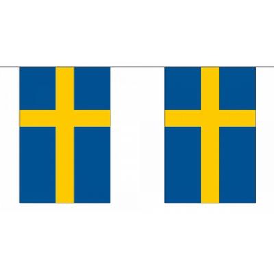 Zweden vlaggetjes vlaggenlijn - 900 cm - polyester stof - binnen en buiten - landen versiering