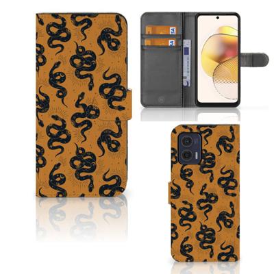 Telefoonhoesje | Met pasjeshouder | voor Motorola Moto G73 Snakes
