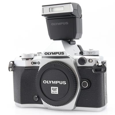 Olympus OM-D E-M5 Mark II body zilver occasion