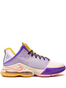 Nike baskets LeBron XIV Low - Violet