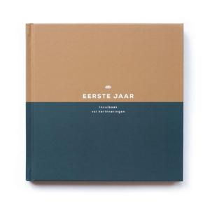 Eerste jaar invulboek - jongen (Hardback)