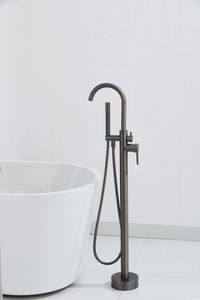 Vrijstaande badkraan SaniClear Iron | Hoogte uitloop 100 cm | Draaibare uitloop | Mengkraan | Rond | Gun metal