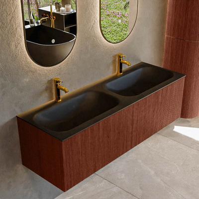 Badmeubel Mondiaz Kurve | 140 cm cm | Meubelkleur Ruby | Wastafelkleur Urban | Solid surface | Wasbak beiden zijden spoelbak | 2 kraangaten