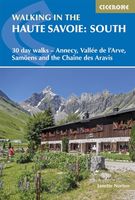 Wandelgids Walking in the Haute Savoie: South | Cicerone - thumbnail