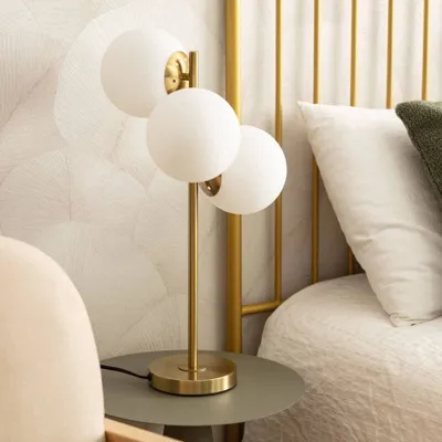 Tafellamp goud met opaalglazen bollen en E27 fitting &apos;Mono&apos;