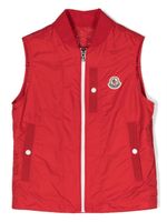 Moncler Enfant gilet zippé à patch logo - Rouge