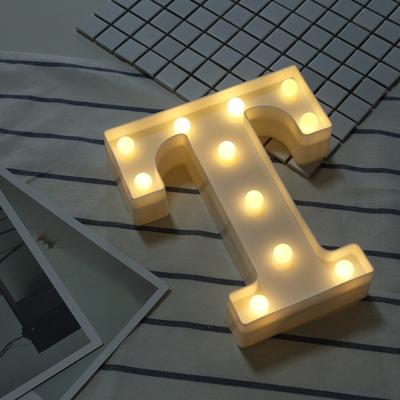 Alfabet T Engelse letter vorm decoratieve licht droge batterij aangedreven warm wit staande opknoping LED vakantie licht