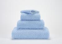 Abyss & Habidecor Super Pile Gastendoekje 40x60 330 powderblue