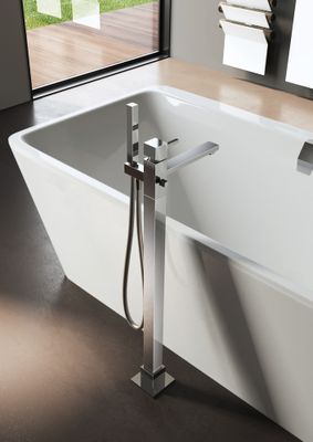 Hotbath Bloke vrijstaande badmengkraan chroom Hotbath Bloke vrijstaande badmengkraan chroom