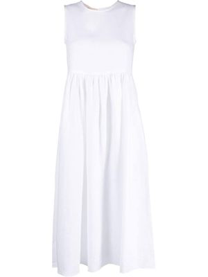 Blanca Vita robe mi-longue plissée à design sans manches
