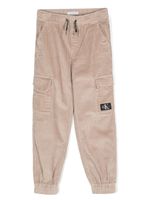 Calvin Klein Kids pantalon cargo à logo appliqué - Tons neutres