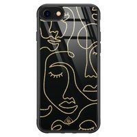 iPhone 8/7 glazen hardcase - Abstract faces iPhone 8/7 glazen hardcase - Abstract faces