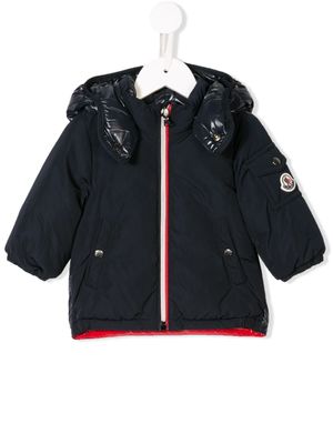 Moncler Enfant doudoune à capuche - Bleu