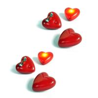 Hartjes broche - Set van 8x stuks - met knipperlicht - op batterijen - 4 cm - sierspeld