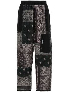 Neighborhood pantalon de jogging à imprimé bandana - Noir