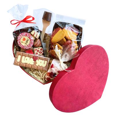 Rode hartjes cadeaubox