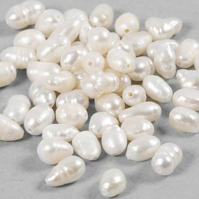 Creativ Company Zoetwaterparels, overdwars geperforeerd, d 4-6 mm, gatgrootte 1 mm, parelmoer, 55 stuk/ 1 doos