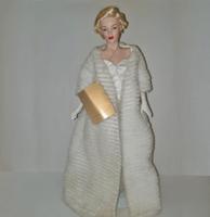 Franklin Mint Marilyn Monroe Porcelain Doll " All about Eve " with original box
