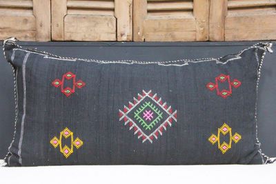 Kussen uit Marokko zwart 100cm x 50cm incl vulling nr. 44117