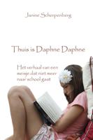 Thuis is Daphne Daphne (Paperback)