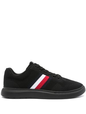 Tommy Hilfiger baskets en mesh à détails rayés - Noir