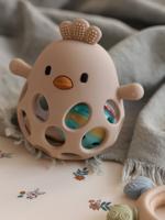 Siliconen rammelaar in de vorm van een kuiken ecru