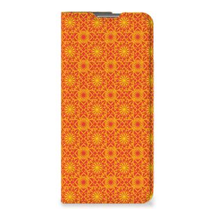 OPPO Find X5 Pro Hoesje met Magneet Batik Oranje