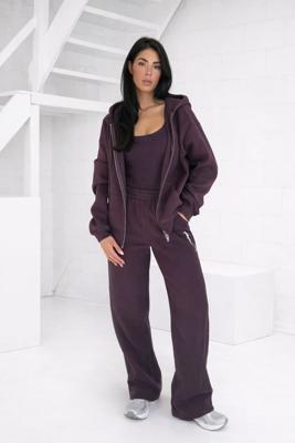 Unique The Label Imani Full Zip Trainingspak Dames Paars - Maat L - Kleur: Paars | Soccerfanshop Unique The Label Imani Full Zip Trainingspak Dames Paars - Maat L - Kleur: Paars | Soccerfanshop