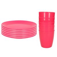 Kunststof ontbijt/diner 6x bordjes 26 cm en 5x bekertjes 300 ML set roze