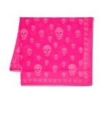 Alexander McQueen foulard en soie à imprimé tête de mort - Rose