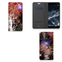 Nokia 5.1 (2018) Hippe Standcase Vuurwerk - thumbnail