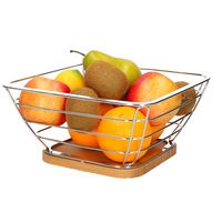 Metalen fruitschaal/fruitmand zilver vierkant 24 x 24 x 12 cm