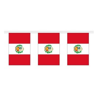Peru landen thema vlaggetjes - 300 cm - Slingers versiering - Polyester