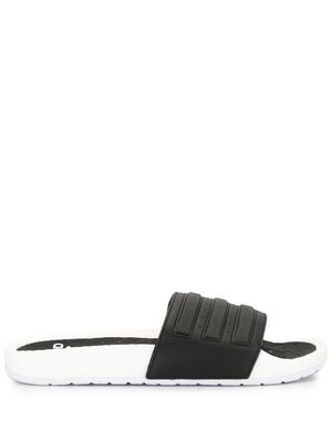adidas sandales Adilette Boost - Noir