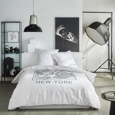 Beddengoedset - TODAY - JAVA - 2 personen - 240x220 cm - Katoen - New York print - Wit