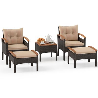 5-delige Tuinmeubelset Balkonmeubelset van PE-rotan Bestaande uit 2 Fauteuils 2 Krukken en een Bijzettafeltje Geelbruin