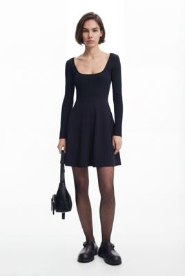 Kort zwierig jurkje - BLACK - XS