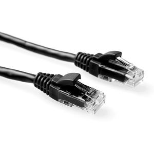 ACT Zwarte 0,25 meter U/UTP CAT6 patchkabel snagless met RJ45 connectoren