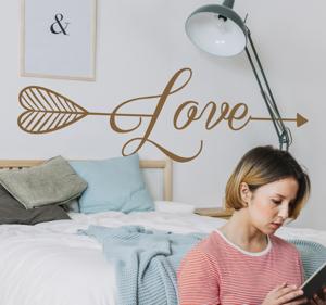 Tekst muursticker pijl liefde